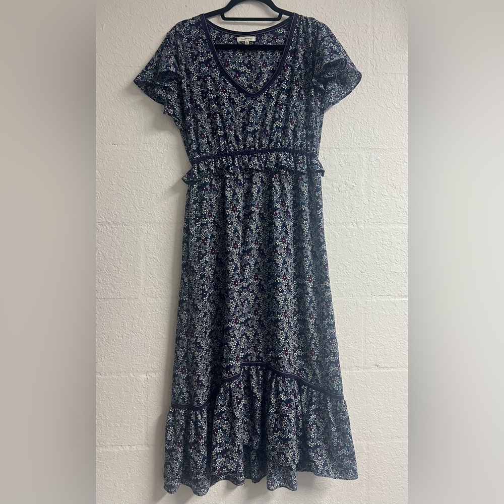 Max Studio Navy Floral Dress